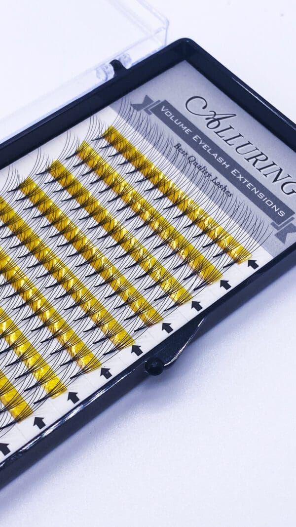Volume eyelash extension